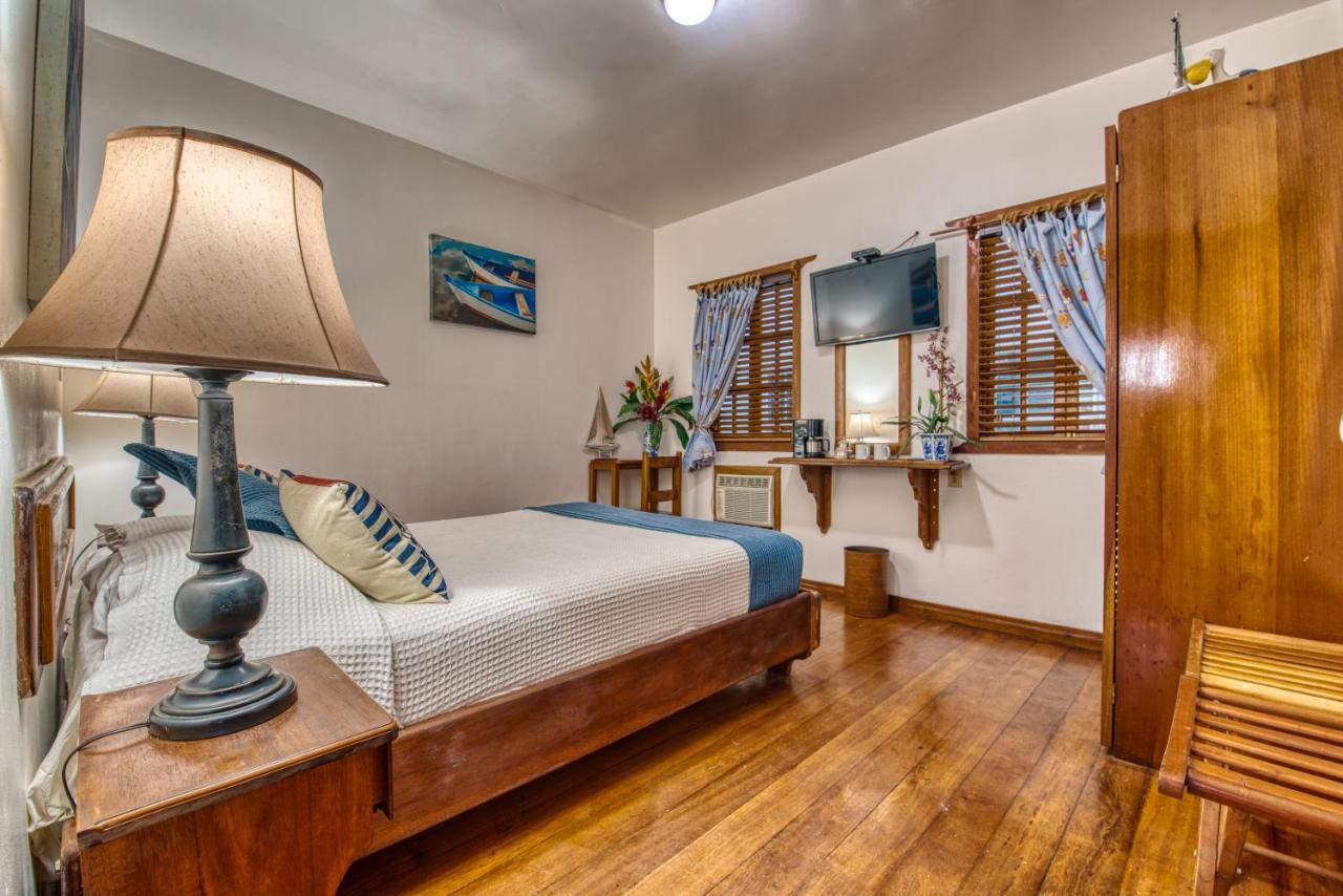 Hotel Bocas Del Toro Buitenkant foto